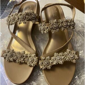 Sandles